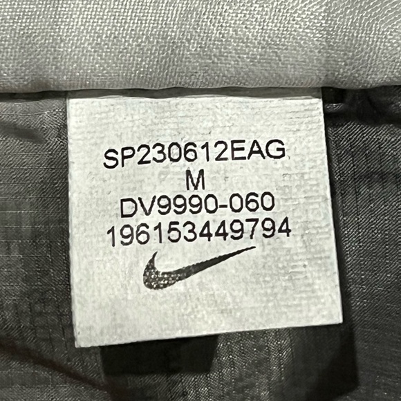 Nike Tech Pack Anthracite Parka Jacket Men’s Size M DV9990-060 RETAILS 300 - Picture 14 of 16